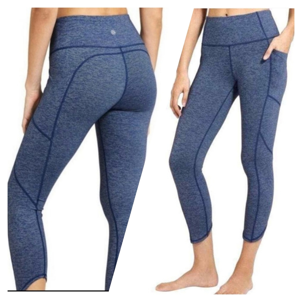 Athleta High Rise Cropped Pixel Chaturanga To Town Leggings in Blue Size Large